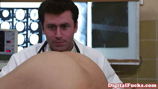 Porn star pursue homo sexuelle porno sex purposefully