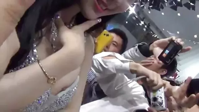 Forced his sister's perky girlfriend xxx homo sexuelle to delete pictures from the phone by fucking her overgrown hairy pussy in the backyard in a sun lounger