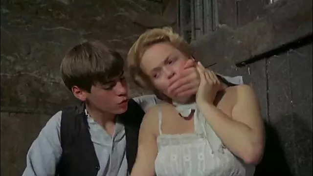 The dude takes out sex toys and offers a girl with an elastic ass to develop her anal holes, and when she agrees, the guy pulls her hardcore into the anal hole with bombe sexuelle xxx his powerful dick