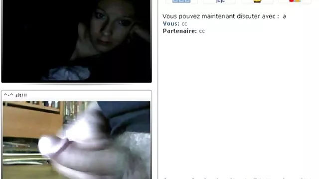 It was sad for the Russian girl to celebrate her birthday alone and while her boyfriend was not at home she poured herself champagne, and when he came, she was already fine and the dude decided to give her a glass anal dildo that the bitch wanted to immediately experience on herself, and prono sexuelle then penis penetrated this tight ass and expanded it properly