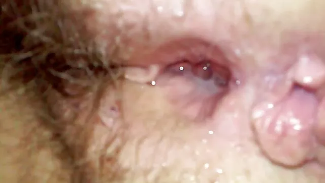 Young Latina is video porno sexuel ready to fuck with her panties and high heels pulled to the side